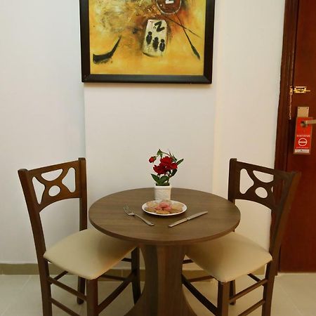 La Villa Hotel Doha Luaran gambar