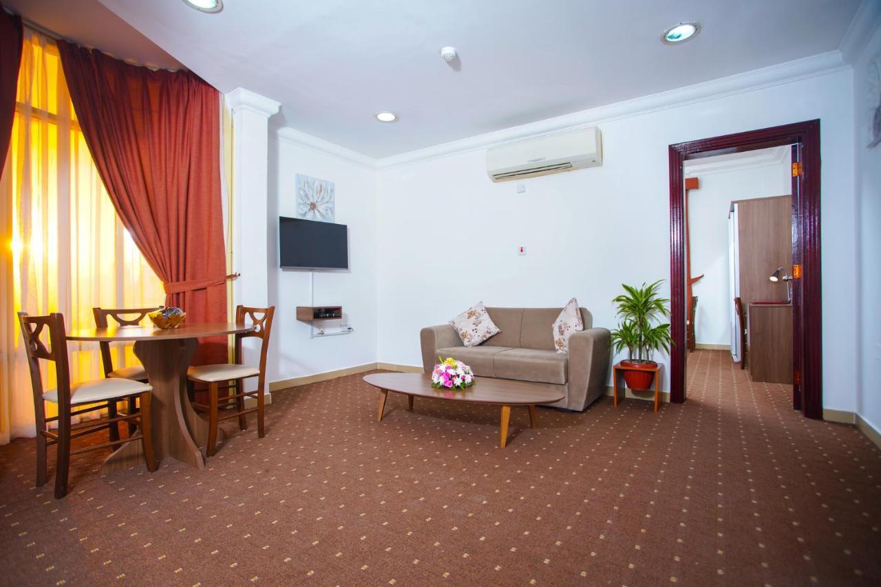 La Villa Hotel Doha Luaran gambar