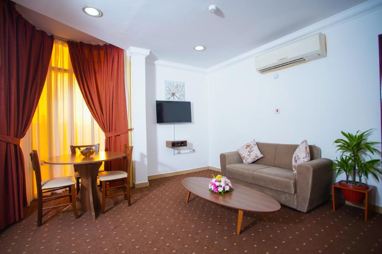 La Villa Hotel Doha Luaran gambar